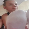 @GirlsFootBot 17