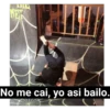 NET
No me cai, yo asi bailo.