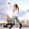 ARIANA GRANDE 12