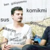 ben gülüyommu
sus
sikerim
BIT
gözlüm takdırma
komikmi
gülmedim
aq zencisi