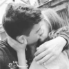 Beijo nas faces
