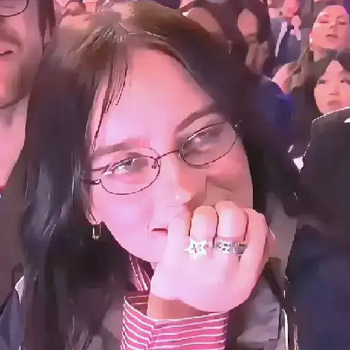 Famosos reagindo 4