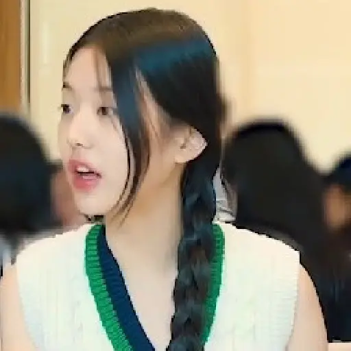 Wonyoung / IVE  4