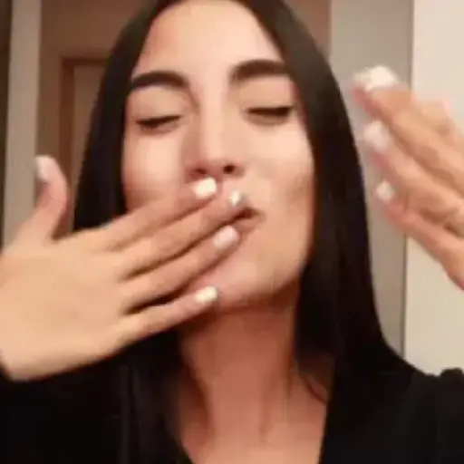 Besos 6