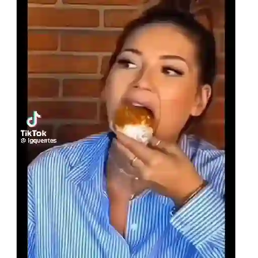 Virginia Fonseca ✔️ 3