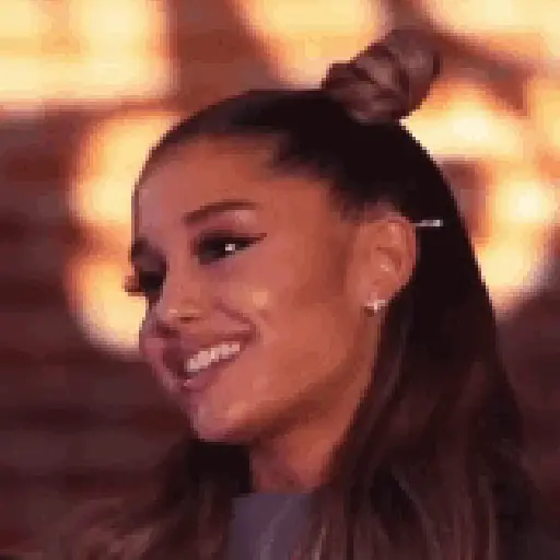 Ariana Grande 💖 15