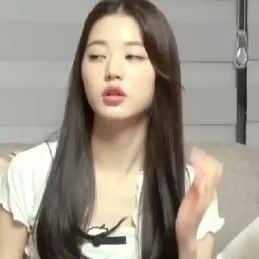 Wonyoung / @ive_stickers  10