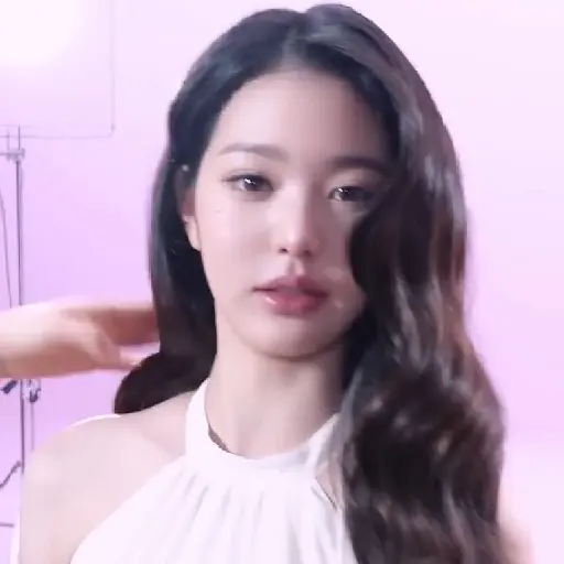Wonyoung / IVE 3