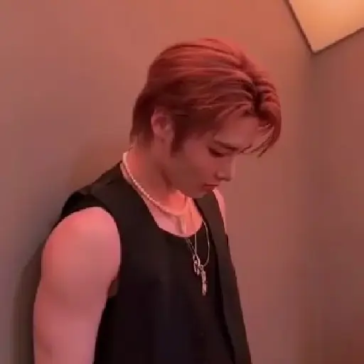 Seungmin in the building 4