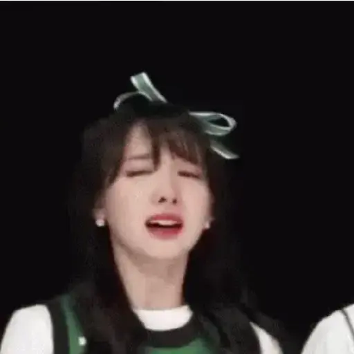 Twice gifs i use on twitter 18