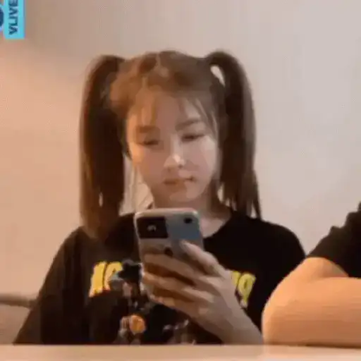 Twice gifs i use on twitter 9