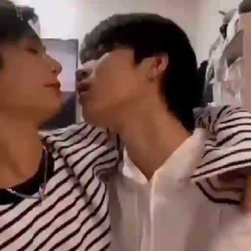 Bl kiss 26