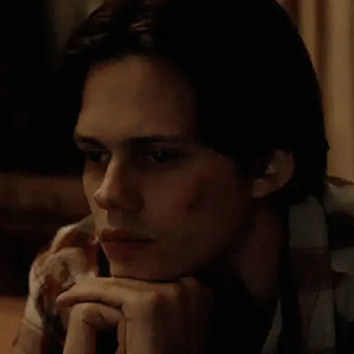 Bill Skarsgård2 28