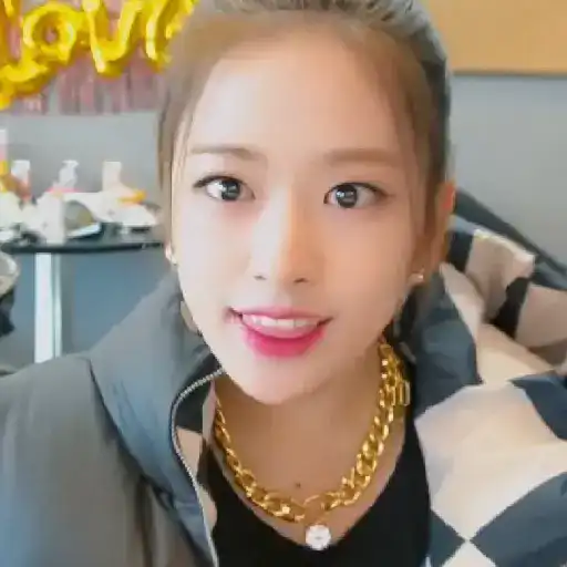 Yujin / @ive_stickers  4