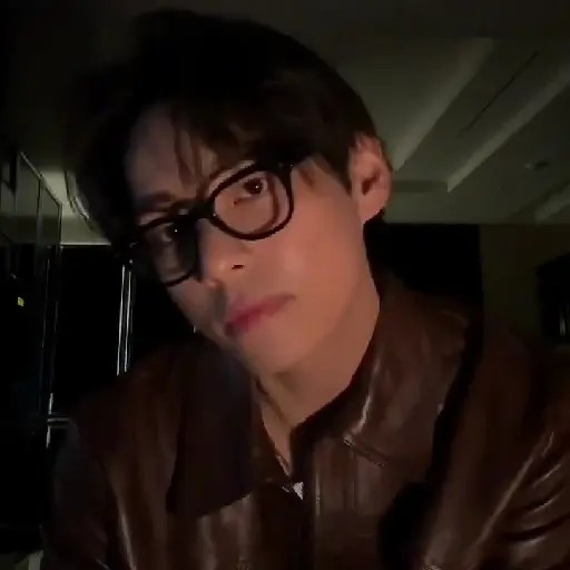 Tae. | @ocenferios  Haki. 13