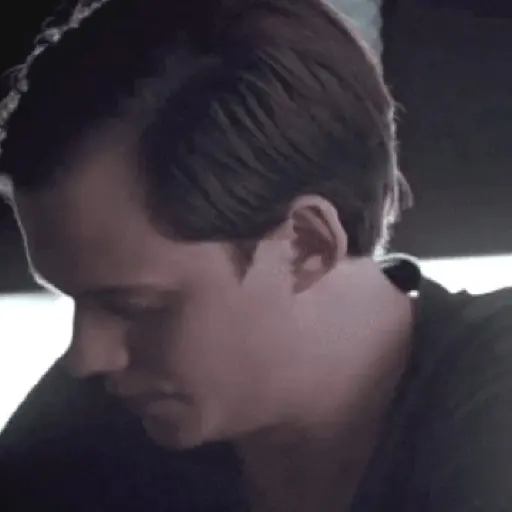 Bill Skarsgård2 29