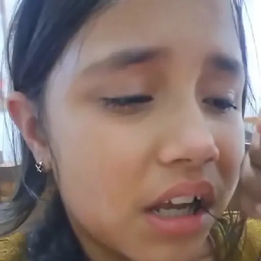 Traicionera 🦷Niña 🔥💖 6