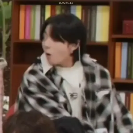 BTS 4