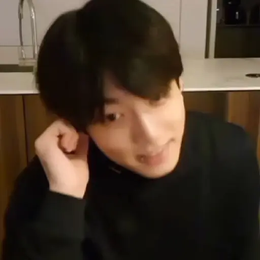 Jungkook. | @ocenferios  Haki. 24