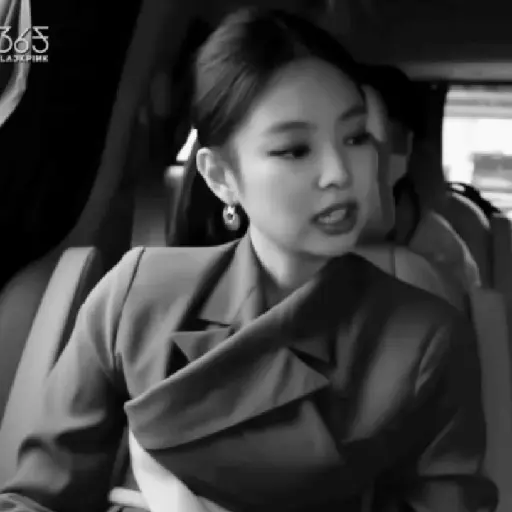 Jennie. | @ocenferios  Haki. 1