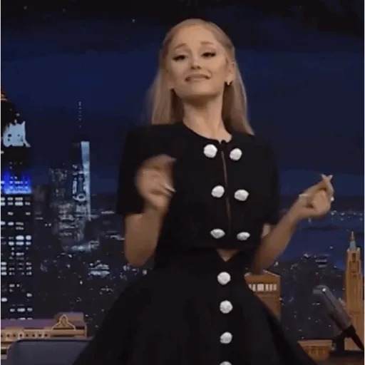 Ariana Grande  15