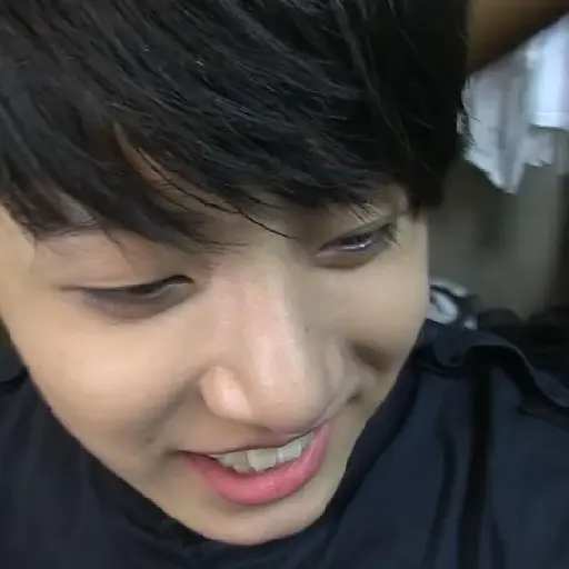 JUNGKOOK / BTS 10