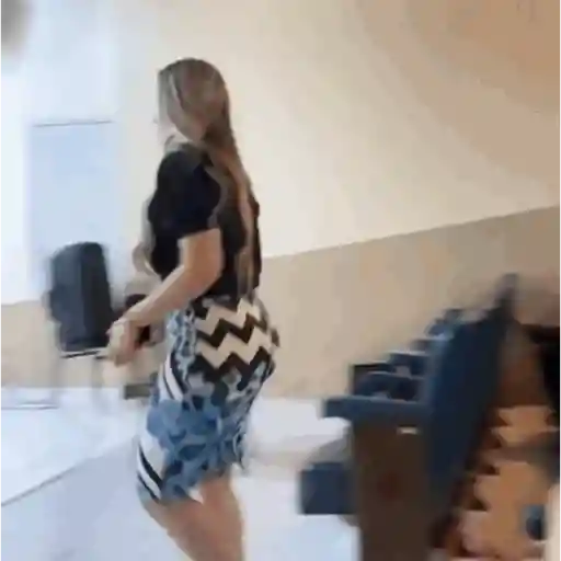 Essa menina solta 4