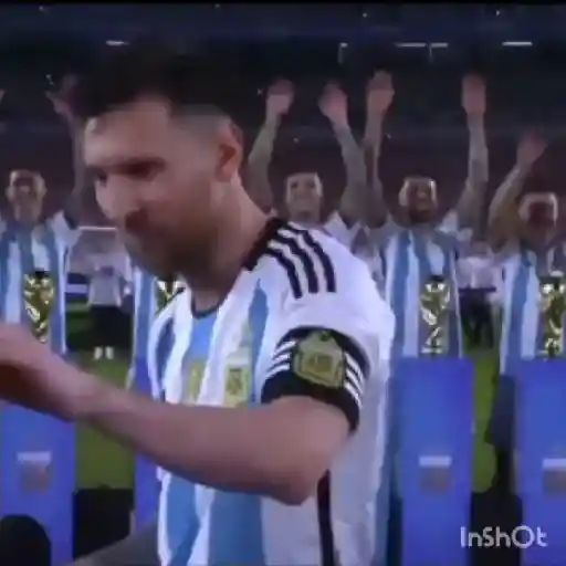 Maluma y Messi 🤩❤ 8