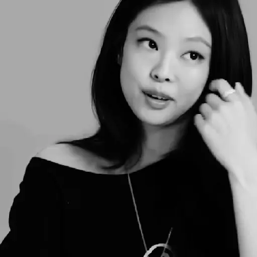 5𓈒    ܢ🍰    「Jennie」    繲繯 8