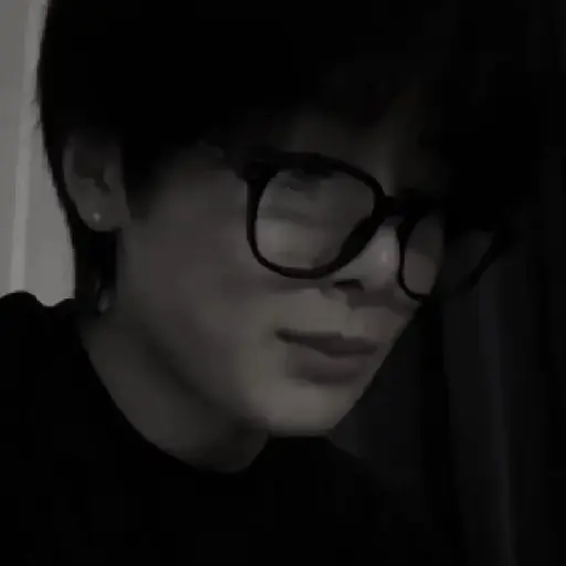 S꯭R — E̷MI ( Jeongin ) 7