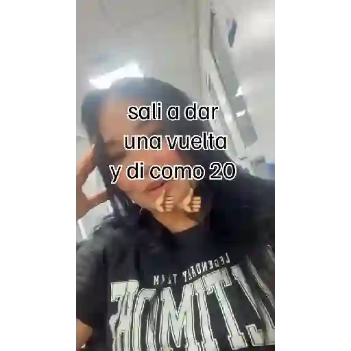 Laura siendo laura 12