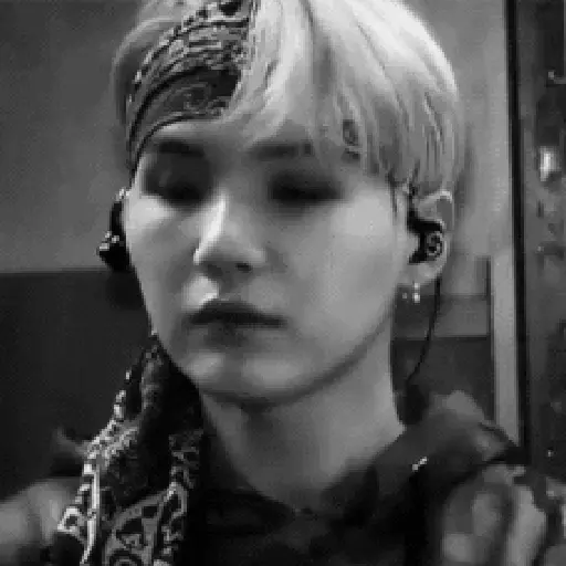 Dark stan bts 28