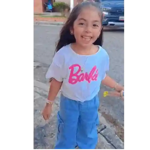 Carlos  8