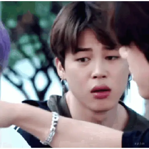BTS enojado 11