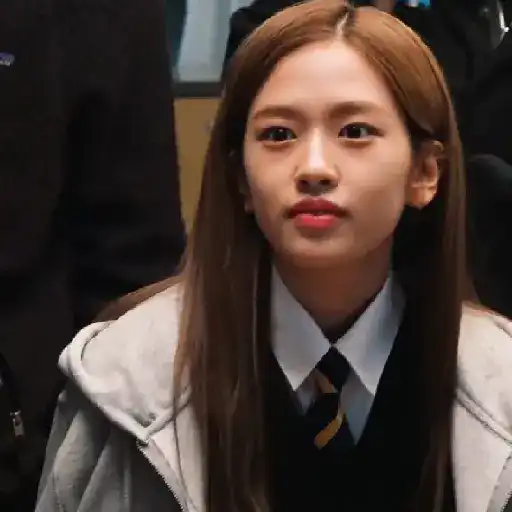 Yujin / @ive_stickers  1