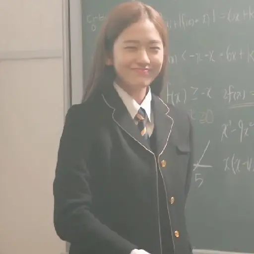 Yujin / @ive_stickers  7