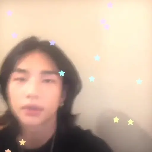 Hyunjin 🍓❕️ 2