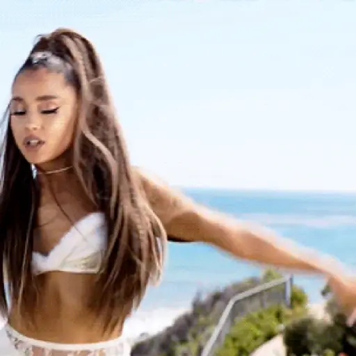 Ariana grande 6