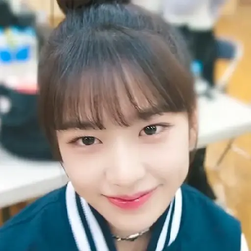Yujin / IVE  3