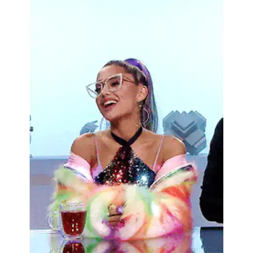 Ariana grande 17