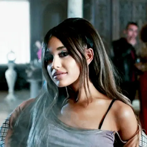 Ariana grande 25