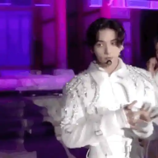 Hwang hyunjin 6