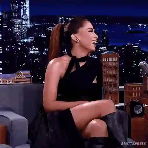 Reações Anitta 14