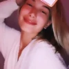 Hailey baldwin animadas 8