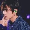 V BTS 12