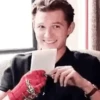 TOM HOLLAND🤩🙈 9
