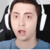 ALANZOKA REAÇÕES 😂🤭 12
