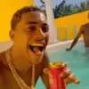 Só reações de deboche 9