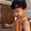 Abe gif 5