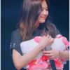 Gif jennie 17
